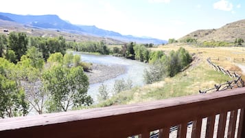 Comfort Room, 2 Queen Beds | Balcony
