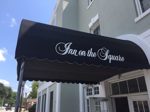 Inn on the Square, an Ascend Collection Hotel