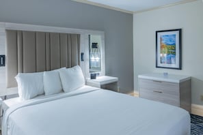 Standard Room, 2 Queen Beds, Non Smoking | Premium bedding, pillowtop beds, desk, iron/ironing board