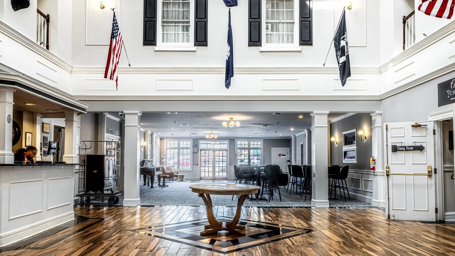 Inn on the Square, an Ascend Collection Hotel