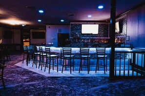 Lounge - Inn on the Square, an Ascend Collection Hotel (Greenwood)