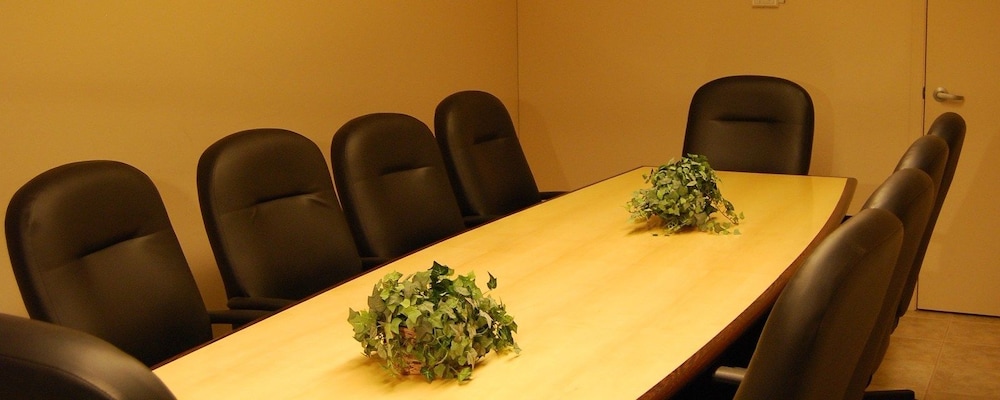 Capital Suites by null