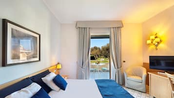 Standard Double or Twin Room, Balcony | Minibar, in-room safe, desk, blackout drapes