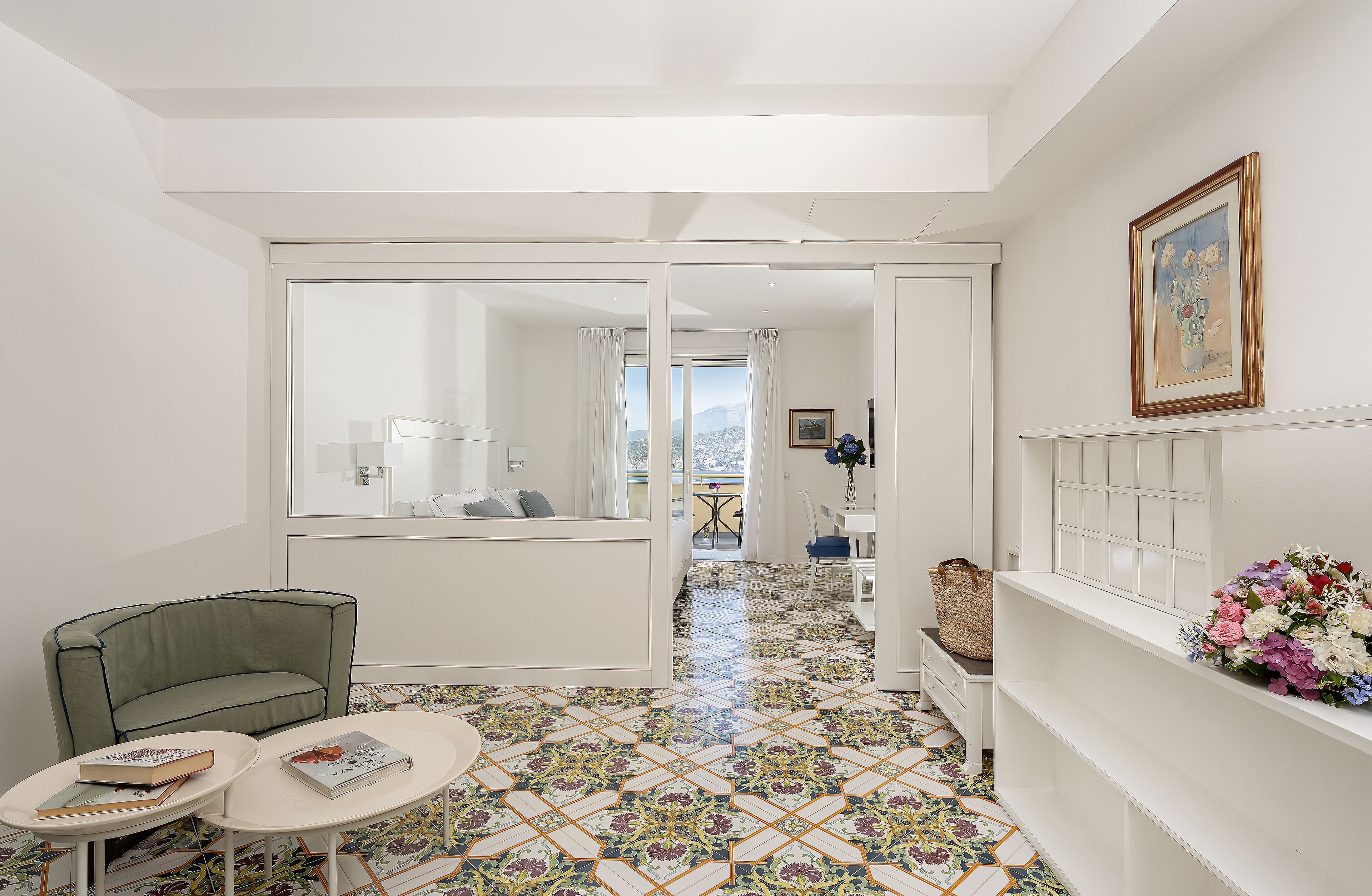 junior suite, balcony, sea view | 1 bedroom, minibar, in-room safe, desk