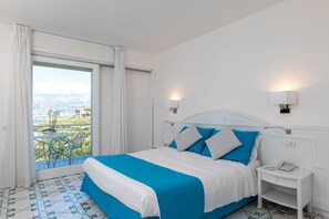 Standard Double or Twin Room, Balcony, Sea View | Minibar, in-room safe, desk, blackout curtains - Grand Hotel Vesuvio (Sorrento)