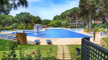 Outdoor pool, pool umbrellas, pool loungers