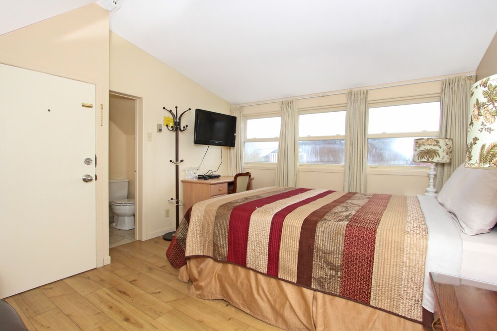 Gower Guest House by null