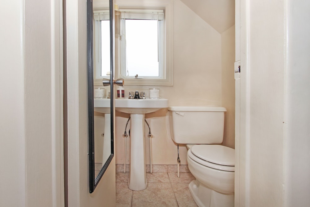 Gower Guest House by null