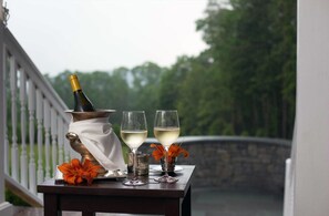 Terrace/patio - Kemble Inn (Lenox)