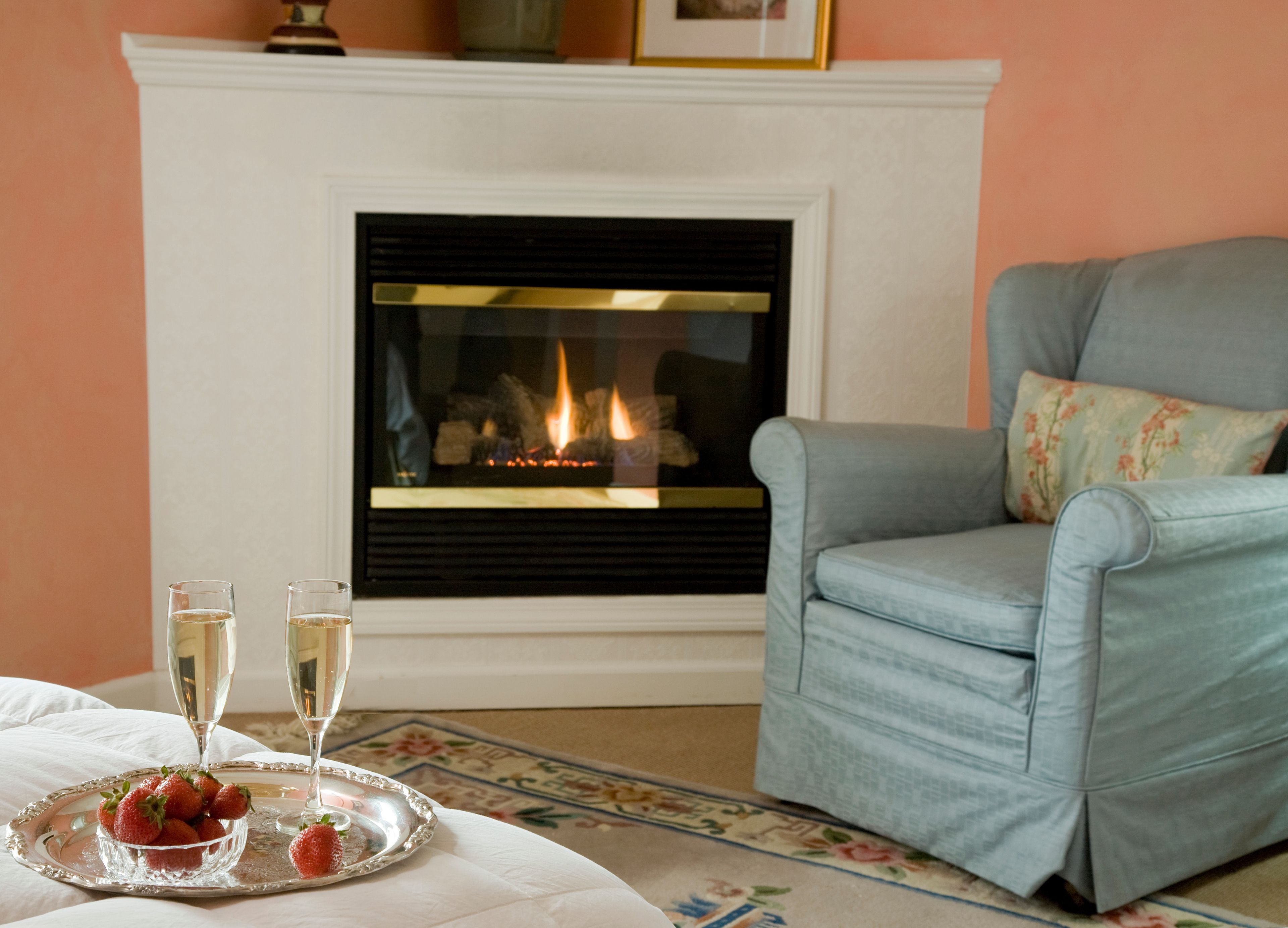 peerless room, carriage house | premium bedding, individually decorated, individually furnished