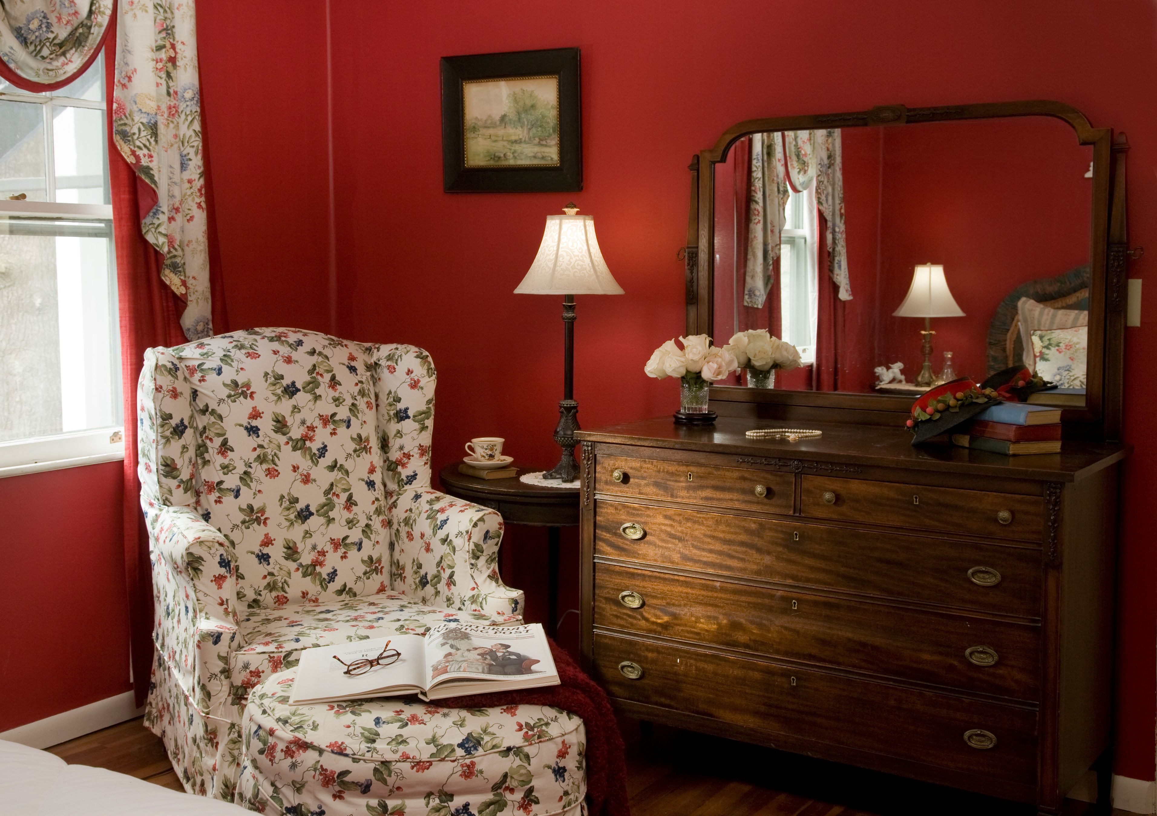 deluxe room, 1 king bed | premium bedding, individually decorated, individually furnished