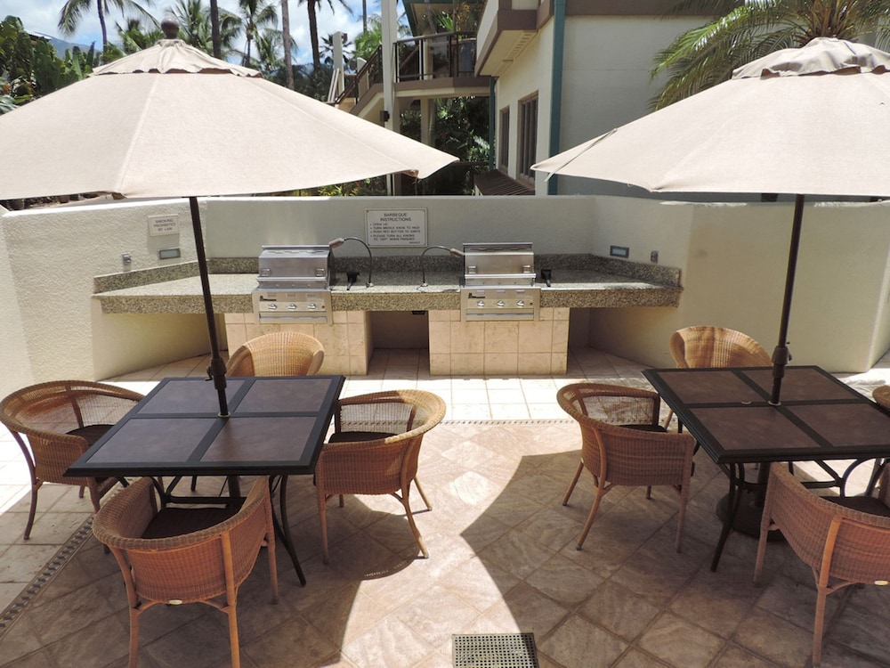 Puunoa Beach Estates - A CoralTree Residence Collection by null