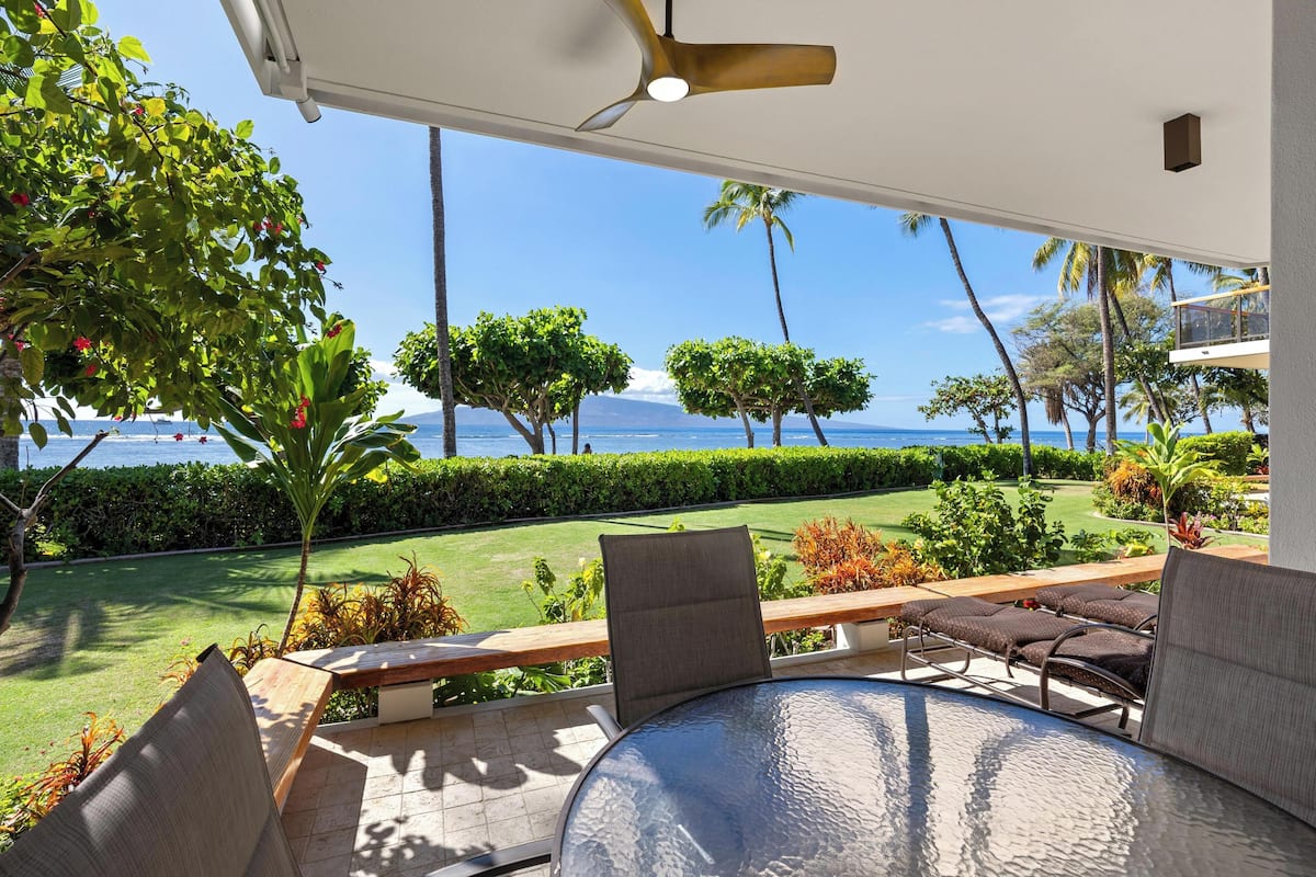 Condo (Puunoa Beach Estates 104) | Property amenity