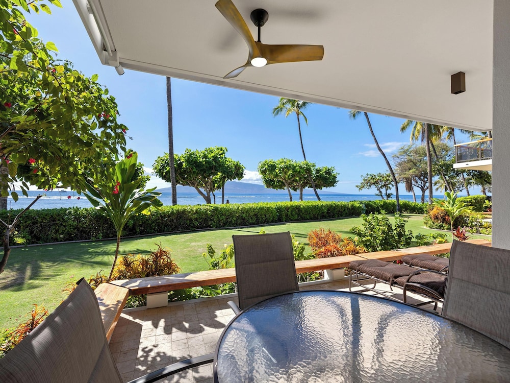 Puunoa Beach Estates - A CoralTree Residence Collection by null