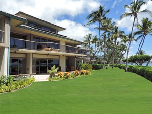 Property grounds - Puunoa - CoralTree Residence Collection (Lahaina)