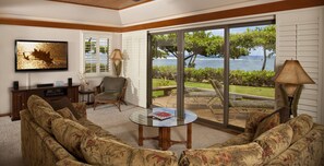 TV màn hình phẳng, đầu đĩa DVD 