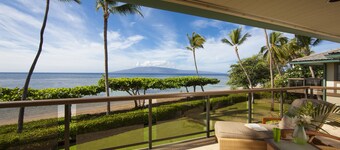 Puunoa  - CoralTree Residence Collection