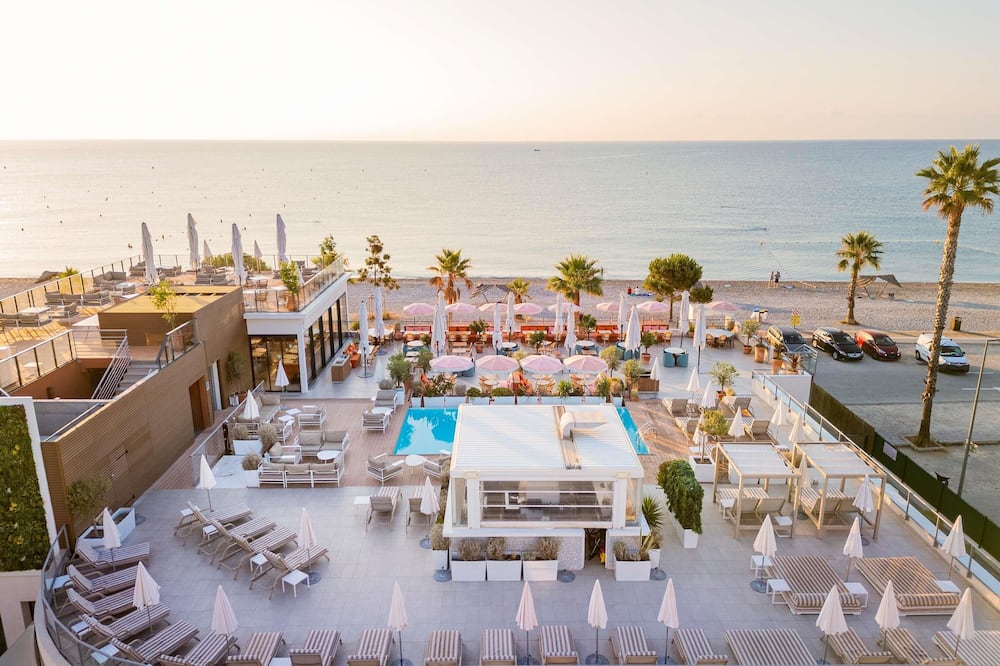 Mercure Villeneuve Loubet Plage