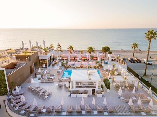 Mercure Villeneuve Loubet Plage