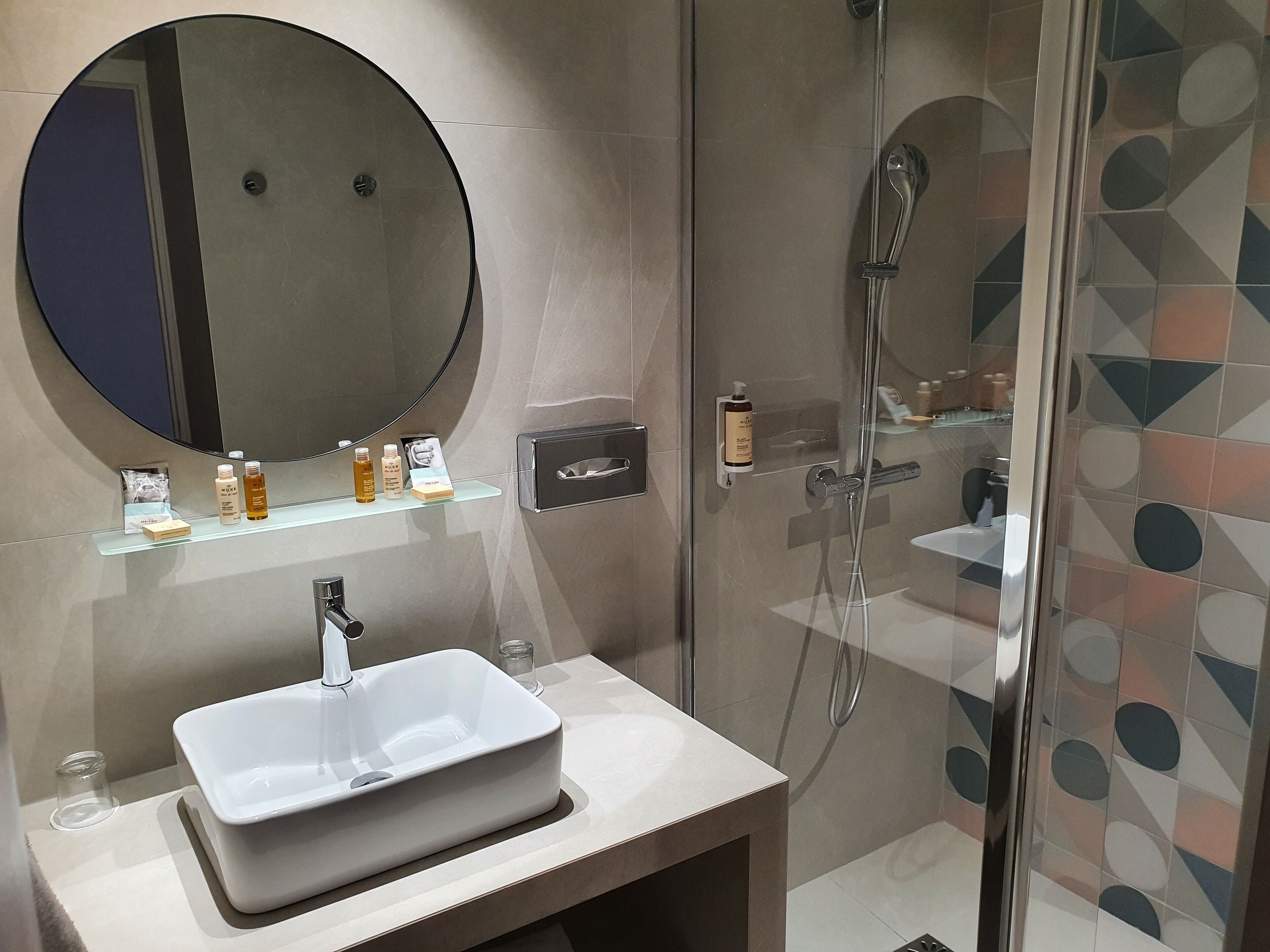 superior room, 1 double bed, terrace, sea view | bathroom sink