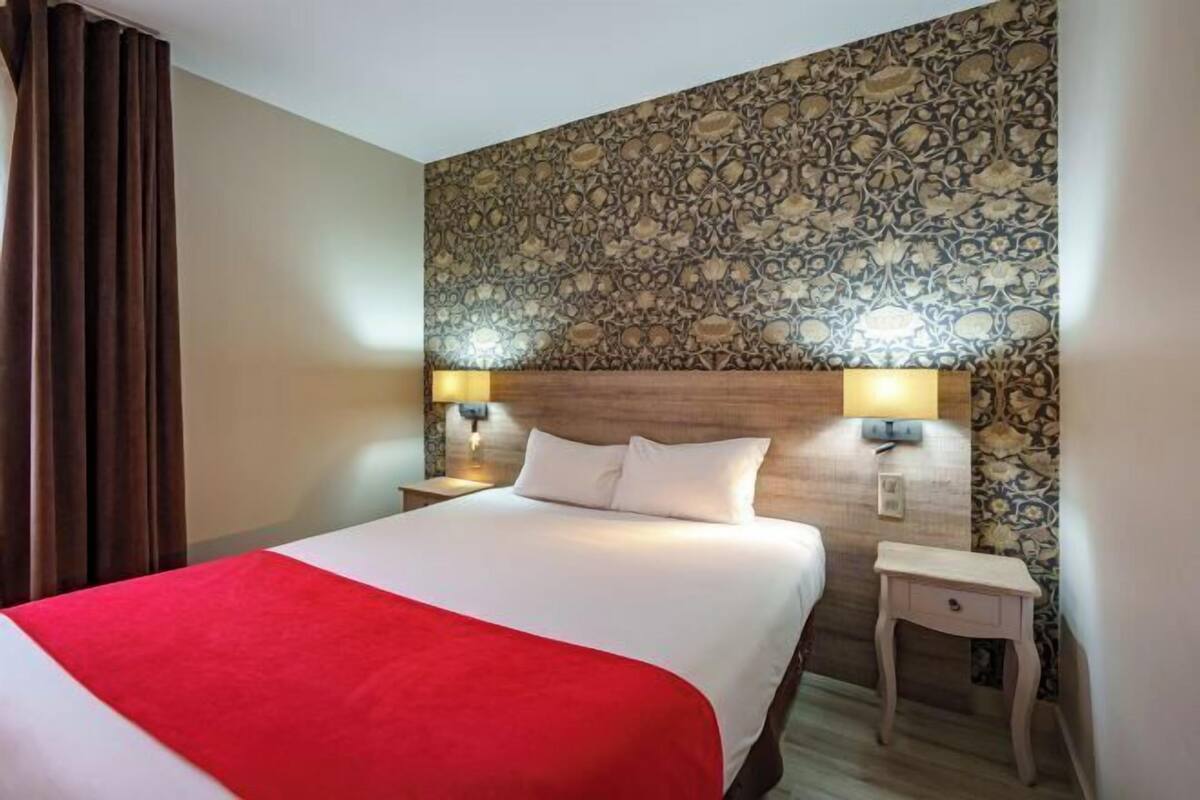 Literie de qualité supérieure, chambres insonorisées, Wi-Fi gratuit