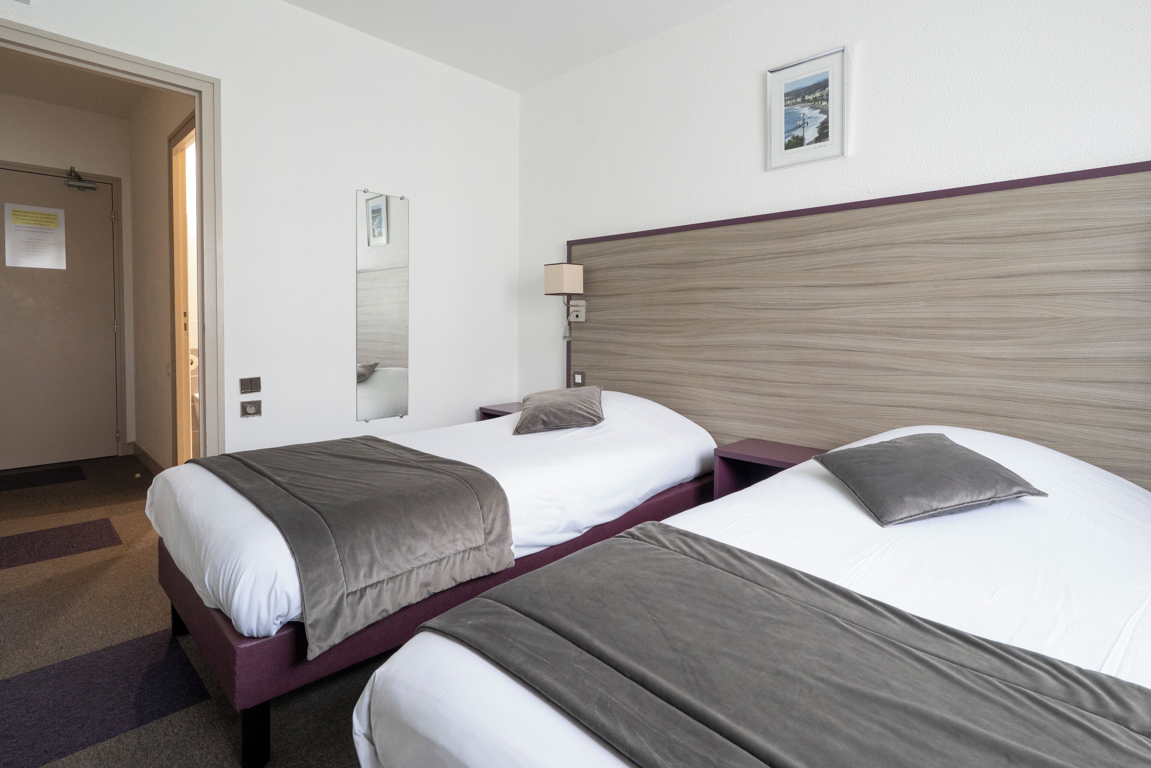 Foto - Contact Hôtel O'Nice Saintes