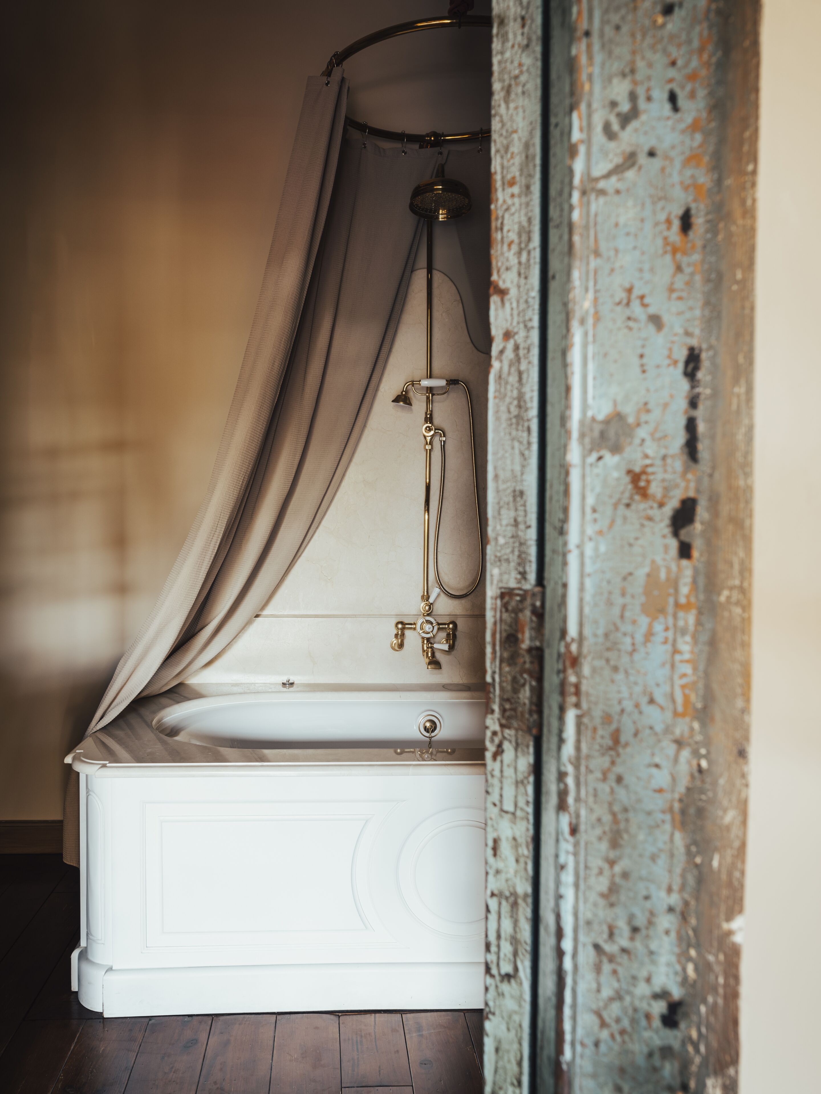 junior suite | bathroom | free toiletries, hair dryer, bathrobes, slippers