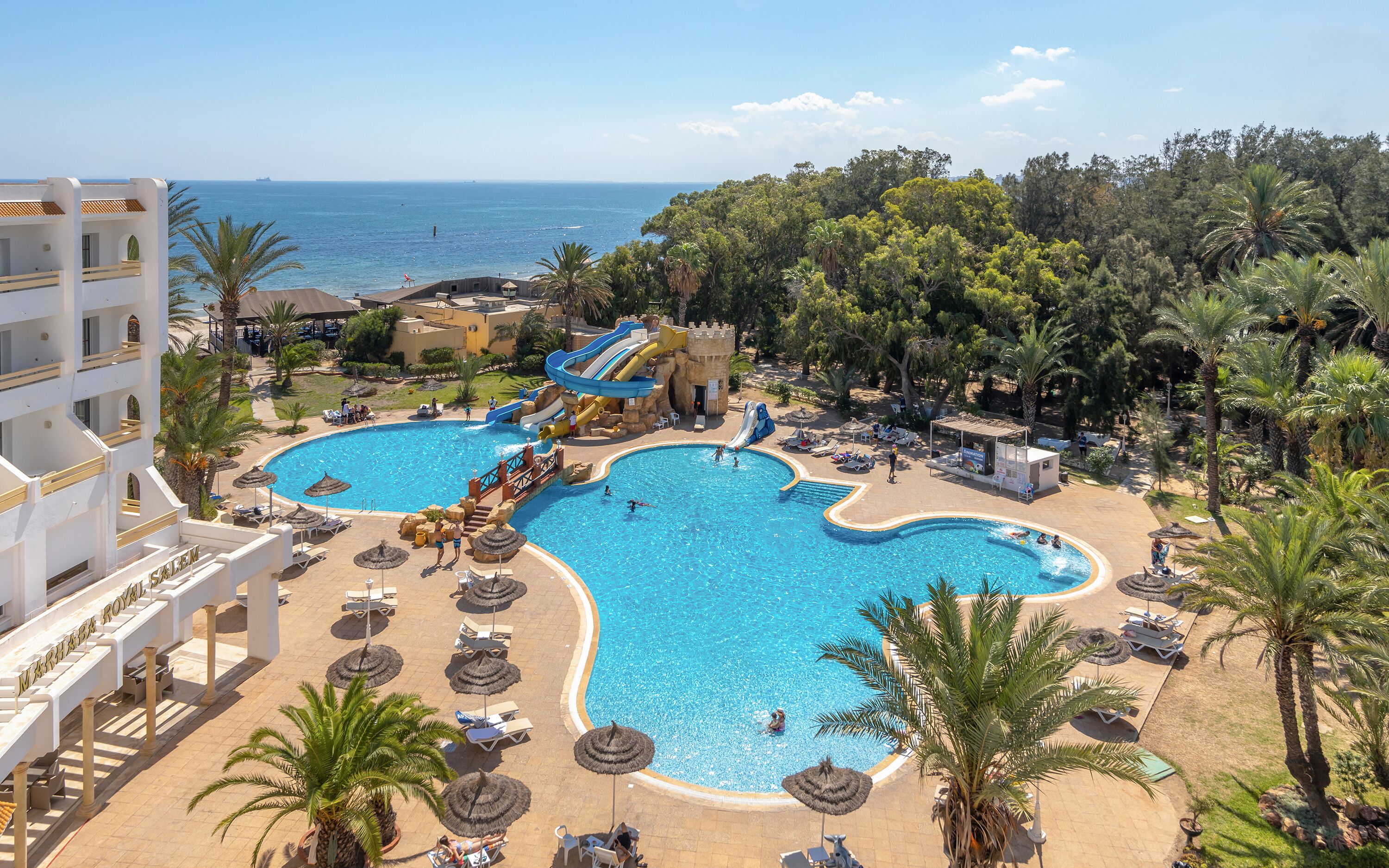 Indoor pool, 2 outdoor pools, pool umbrellas, sun loungers