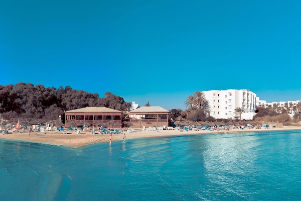 Beach bar