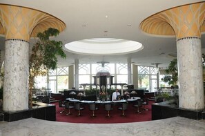 Frühstück, Mittagessen und Abendessen