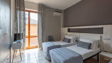 Coffres-forts dans les chambres, bureau, Wi-Fi gratuit