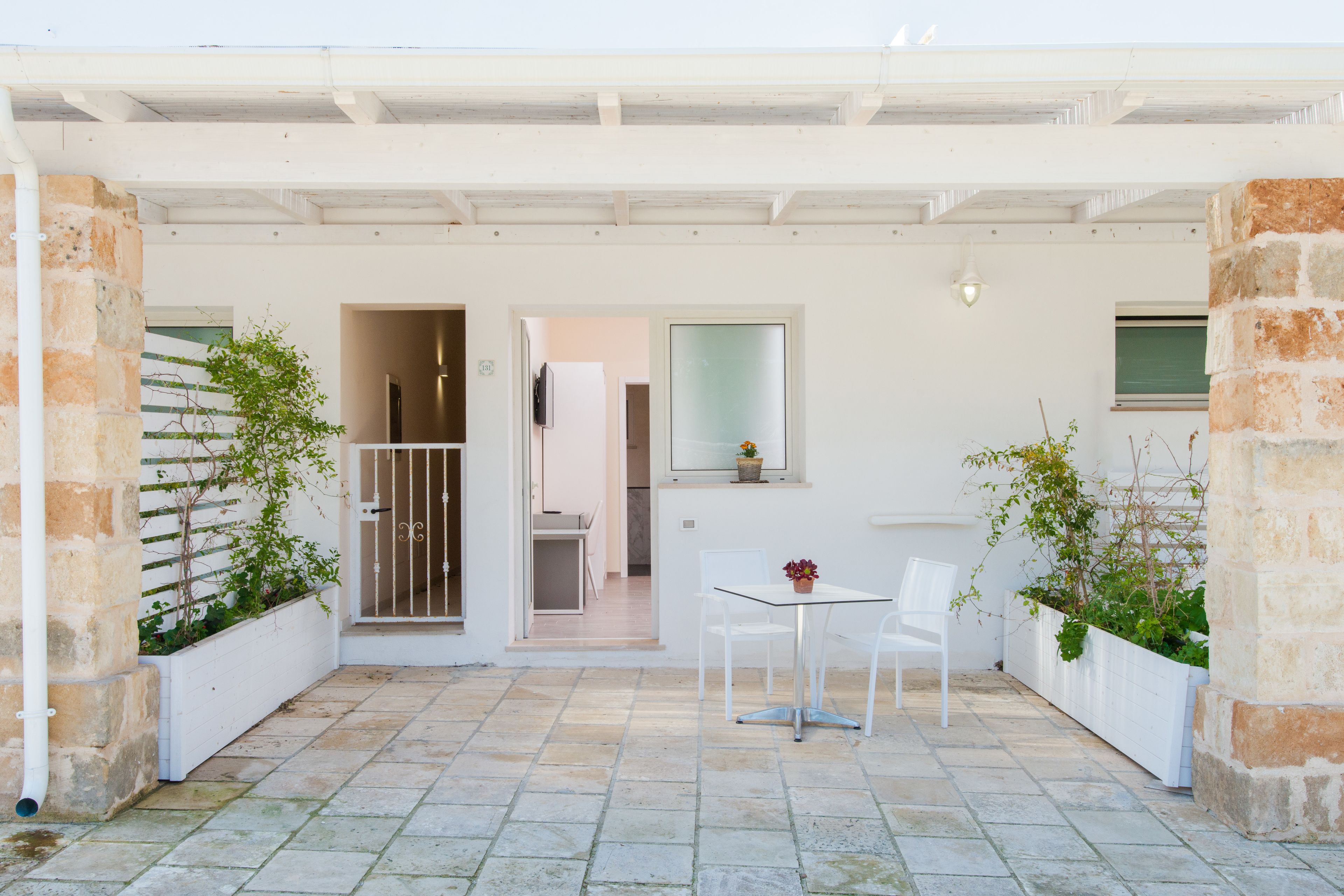 superior room | 1 bedroom, minibar, in-room safe, cots/infant beds