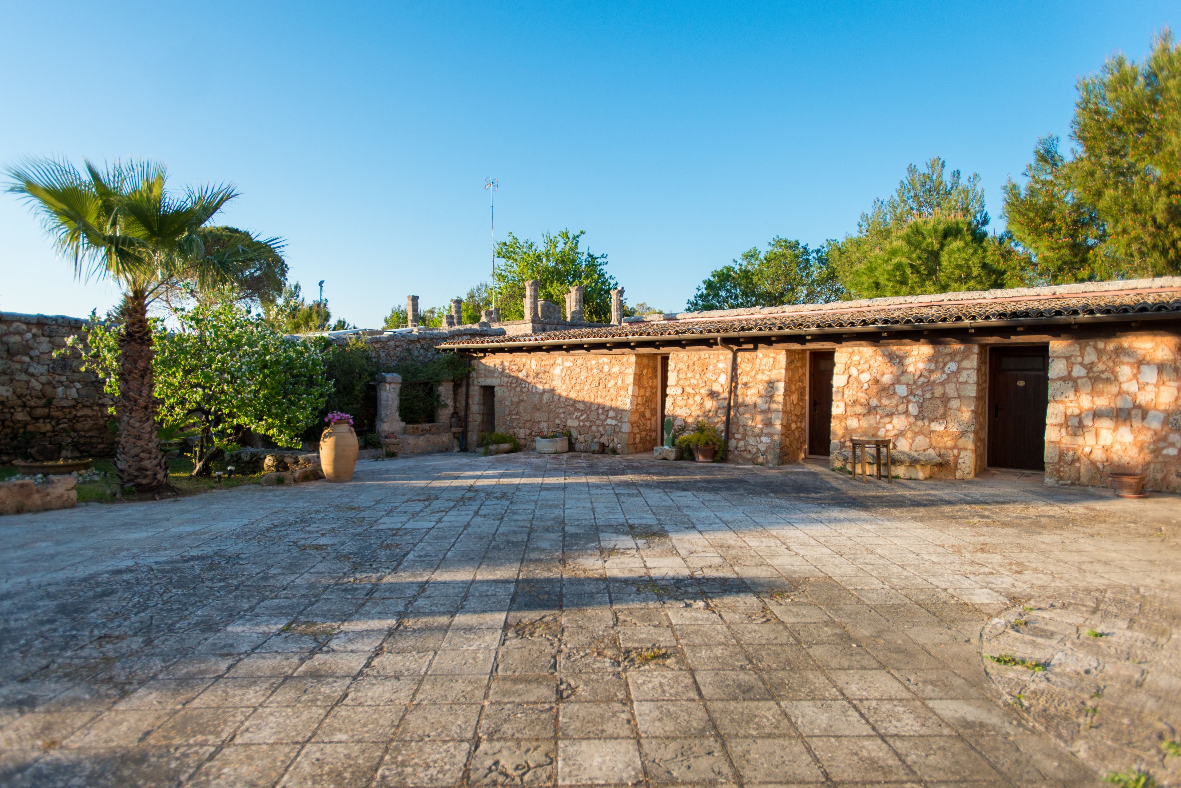 exclusive suite, 1 king bed with sofa bed, courtyard view | view from room