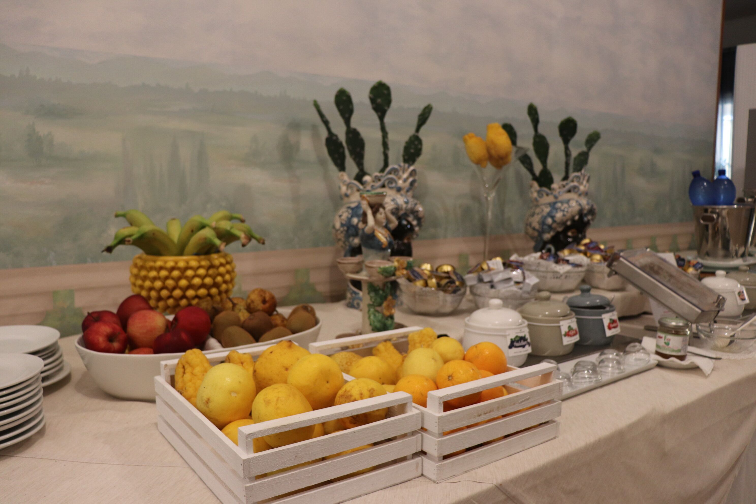 daily continental breakfast (eur 1 per person)