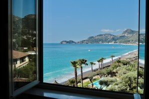 Deluxe Room, Terrace, Sea View | Water view - Park Hotel Silemi (Letojanni)