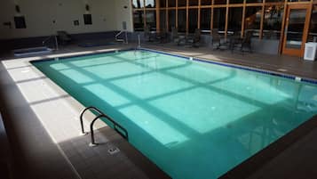 Tina de hidromasaje interior