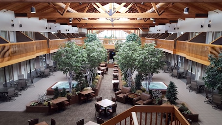 Interior. C'mon Inn Fargo