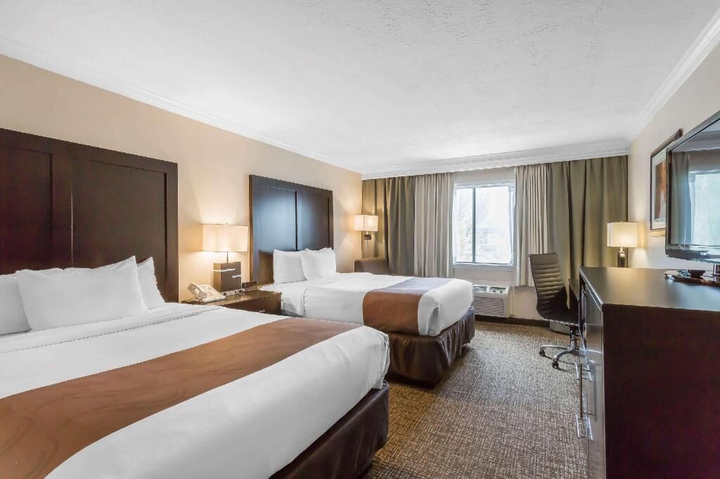 Premium bedding, pillow-top beds, desk, iron/ironing board