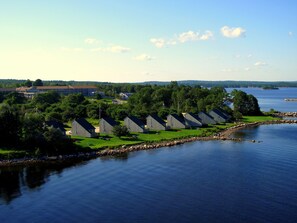 Exterior - Oak Island Resort & Conference Centre (Western Shore)