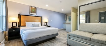 Hotel Point Loma