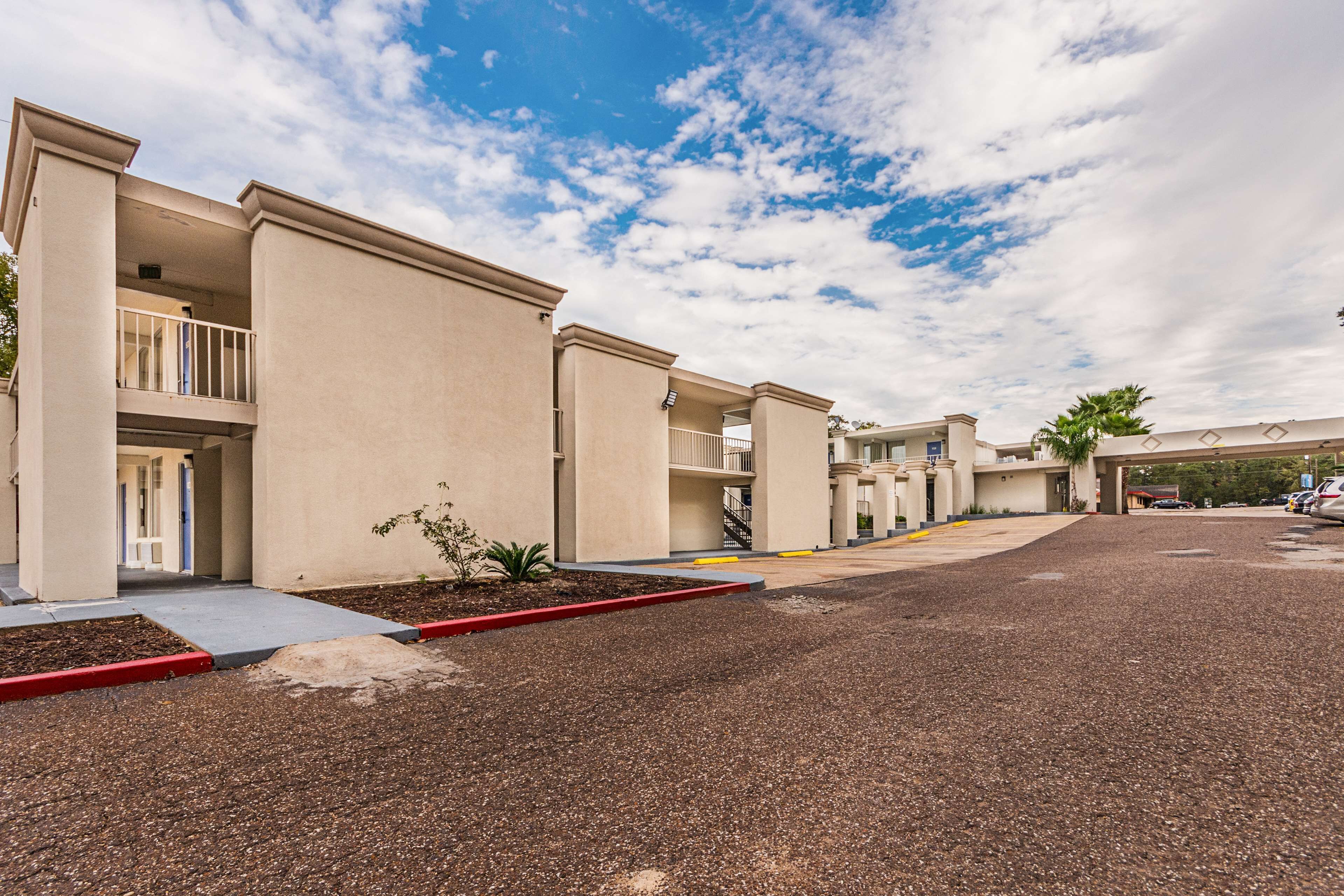 Entrada al alojamiento