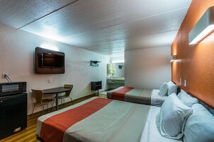 Wifi gratis y ropa de cama 