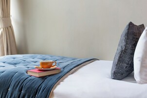 迷你吧、特色装修、特色家居、笔记本电脑工作区