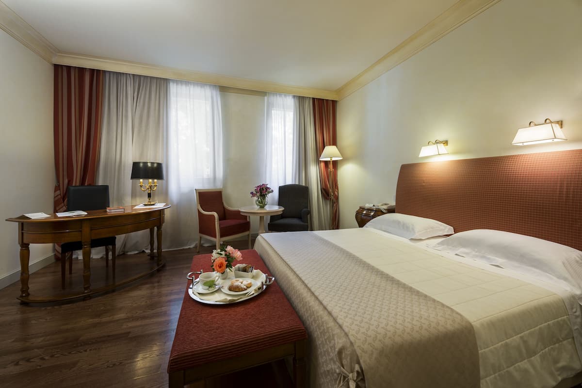 Premium bedding, free minibar, in-room safe, individually decorated