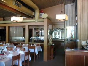 Dining - Hôtel Stoneham (Stoneham-et-Tewkesbury)