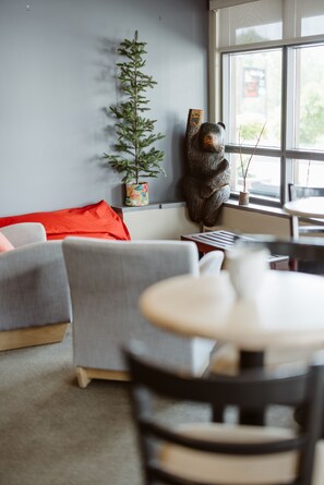 TV - Hôtel Stoneham (Stoneham-et-Tewkesbury)