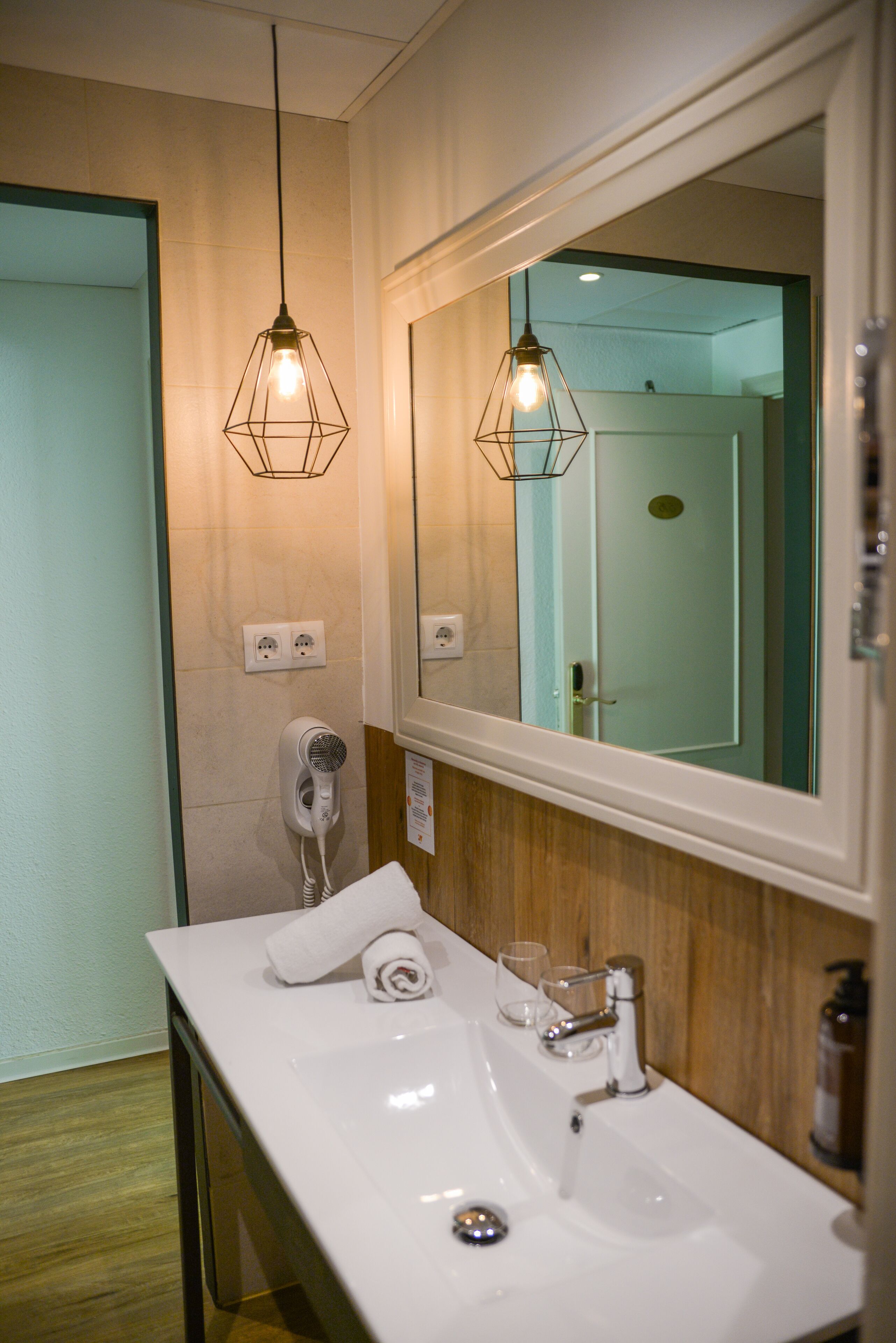 shower, eco-friendly toiletries, hair dryer, towels