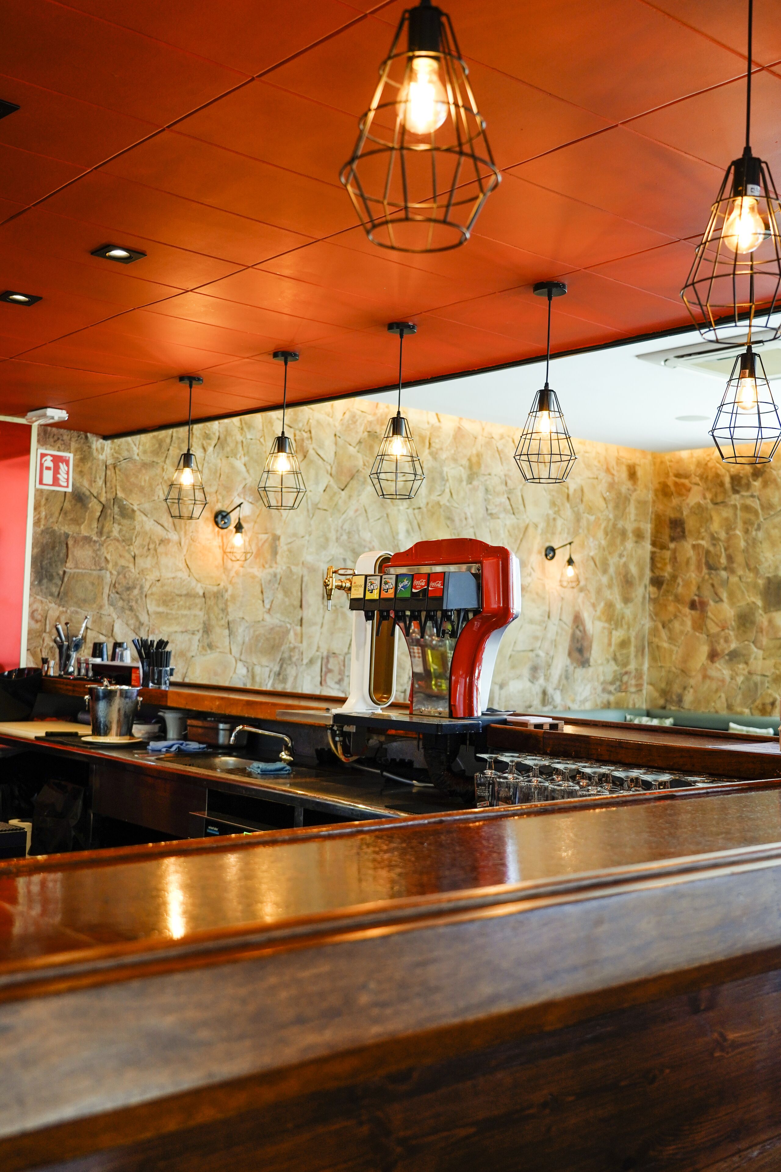 Bar ved bassenget