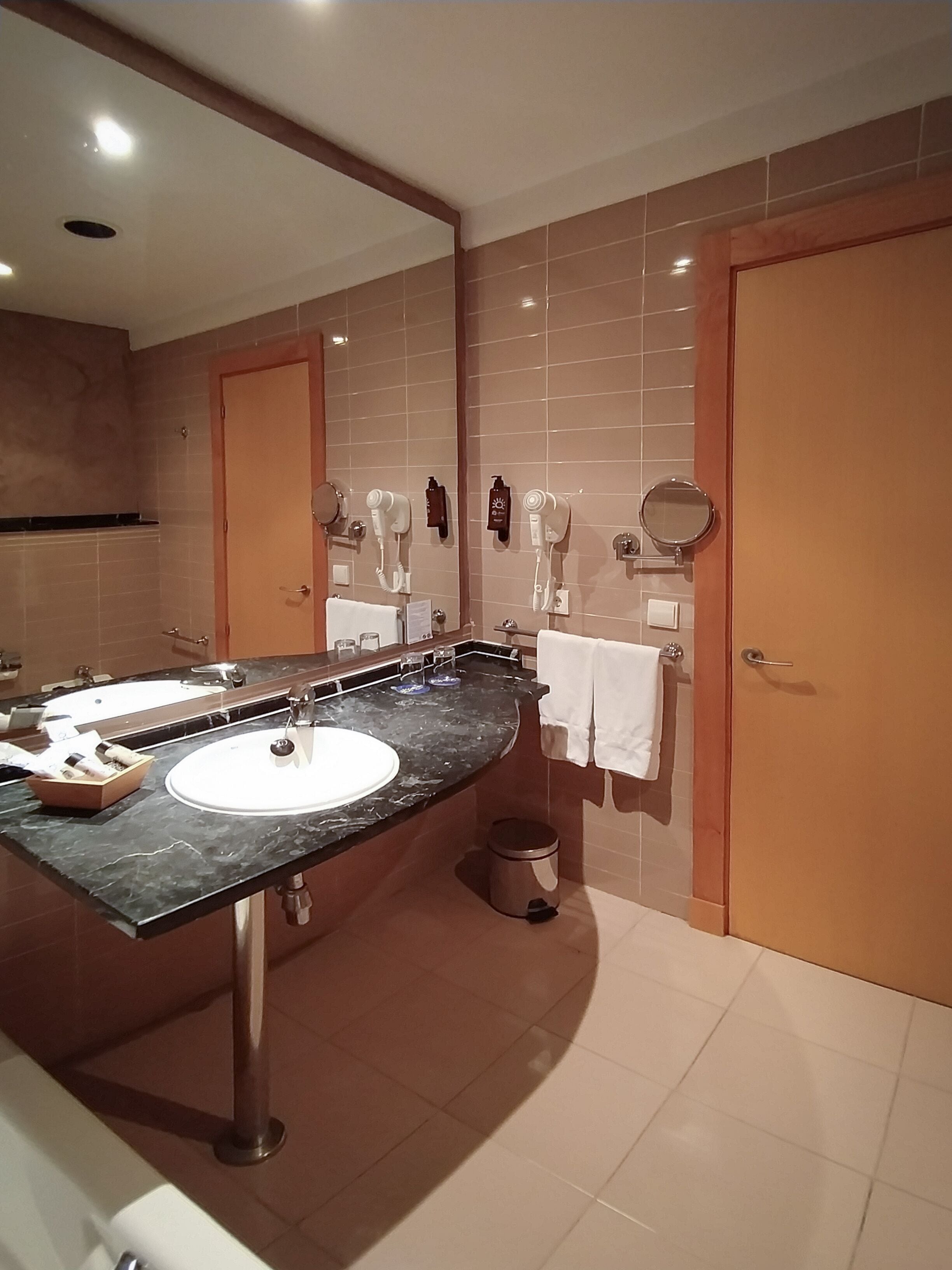 shower, eco-friendly toiletries, hair dryer, bidet