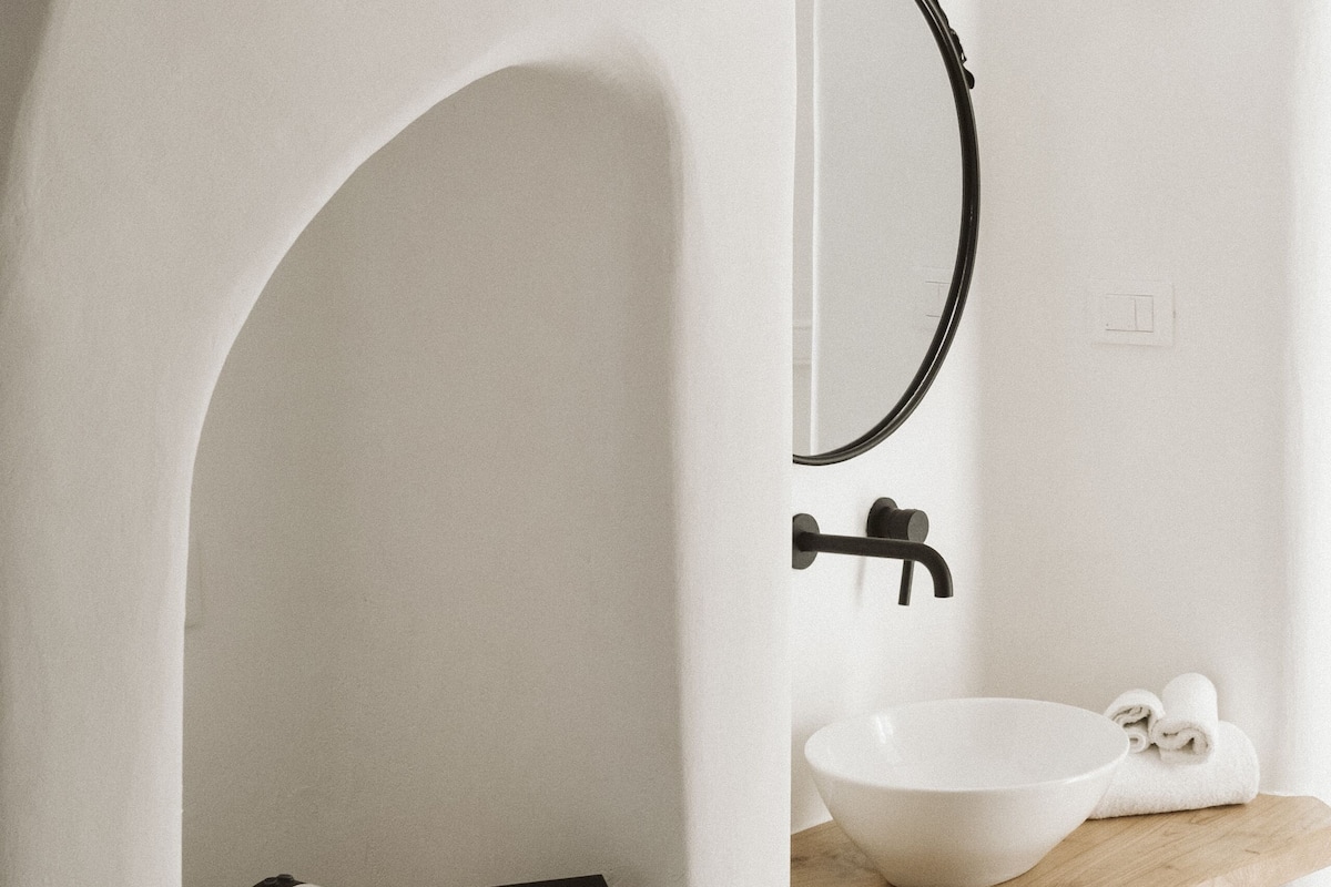 premium room | in-room safe, blackout curtains, free wifi, bed sheets